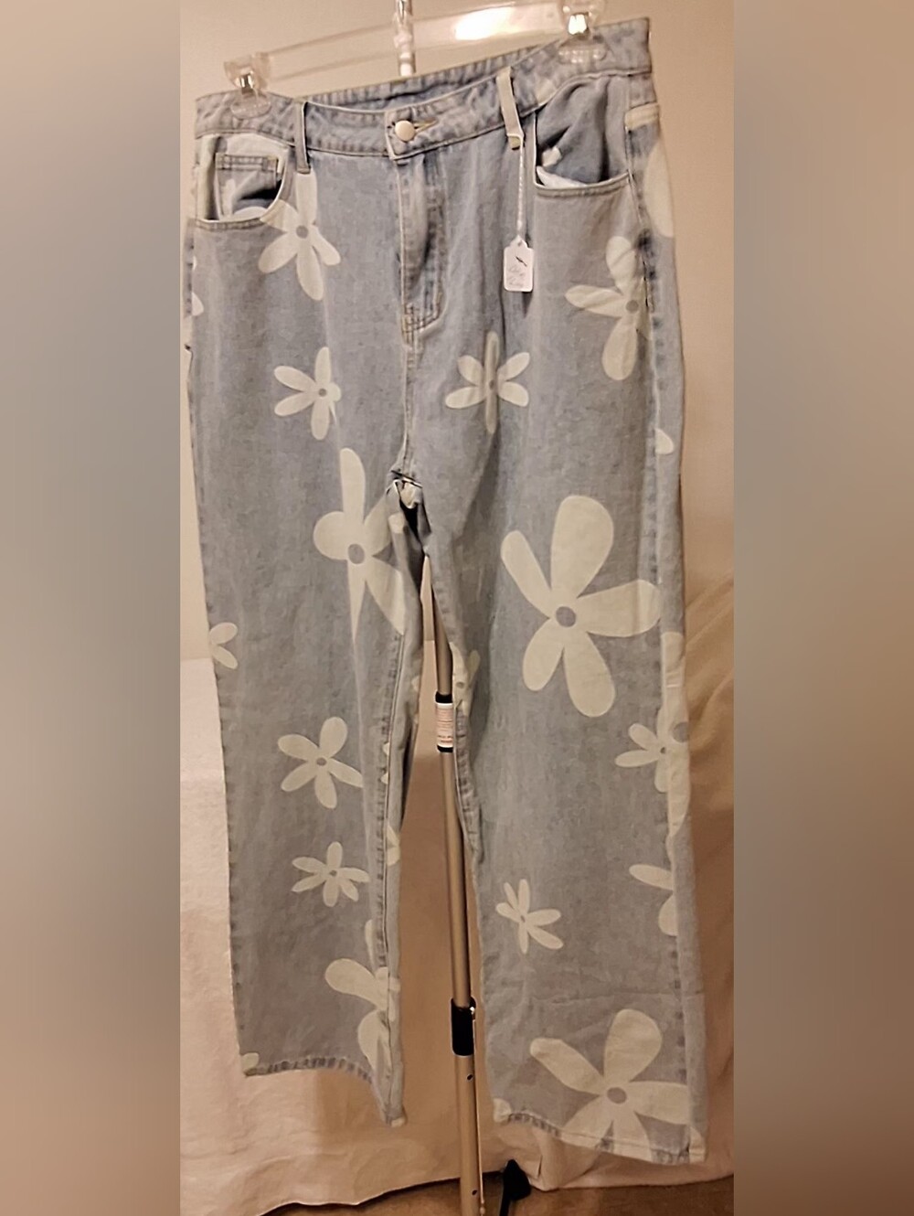 Light Blue Straight-Leg Jeans with White Floral Print,